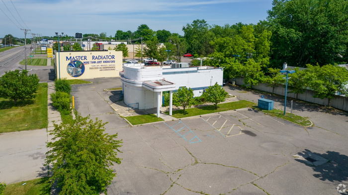 White Castle Restaurant - Photo From Real Estate Listing